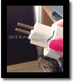 How To Use A Foreign Laptop Plug in Paris - Tip! (image)
